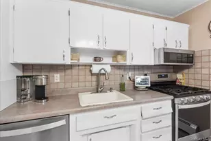 134 Linden Ln, Monroe, NY 10950 - Photo 12