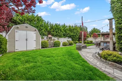 3251 Ocean Harbor Drive, Oceanside, NY 11572 - Photo 22