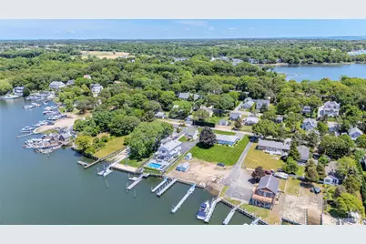 81 Beach Road, Aquebogue, NY 11901 - Photo 40