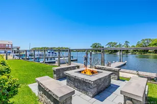 81 Beach Rd, Aquebogue, NY 11901 - Photo 6