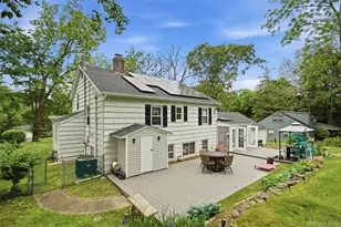 10 Tanyard Ln, Huntington, NY 11743 - Photo 4