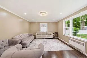 10 Tanyard Ln, Huntington, NY 11743 - Photo 16