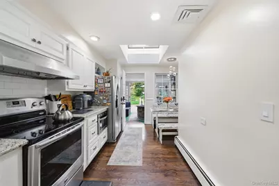 10 Tanyard Lane, Huntington, NY 11743 - Photo 22
