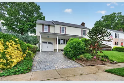 24 Purdue Road, Glen Cove, NY 11542 - Photo 1
