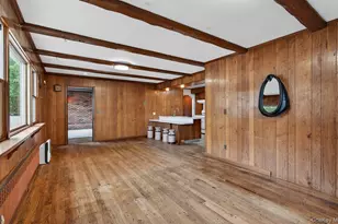 24 Purdue Rd, Glen Cove, NY 11542 - Photo 16