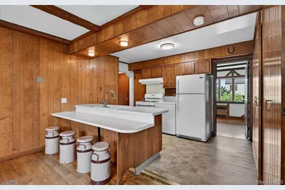 24 Purdue Road, Glen Cove, NY 11542 - Photo 18