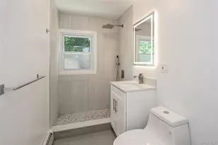 12 Garland Ln, Westbury, NY 11590 - Photo 16