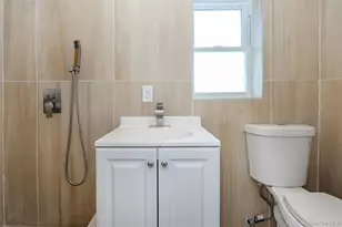 37 Lancaster Pl, Hempstead, NY 11550 - Photo 26