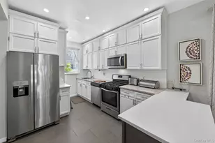 2919 Wellman Ave, Bronx, NY 10461 - Photo 14