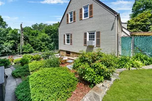 136 Midland Ave, Yonkers, NY 10705 - Photo 40