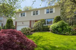 24 Sheldrake Pl, New Rochelle, NY 10804 - Photo 2