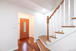 24 Sheldrake Pl, New Rochelle, NY 10804 - Photo 12