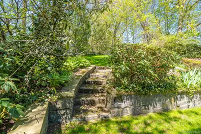 24 Sheldrake Place, New Rochelle, NY 10804 - Photo 20