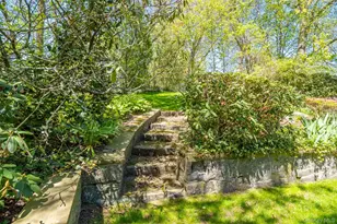 24 Sheldrake Pl, New Rochelle, NY 10804 - Photo 20
