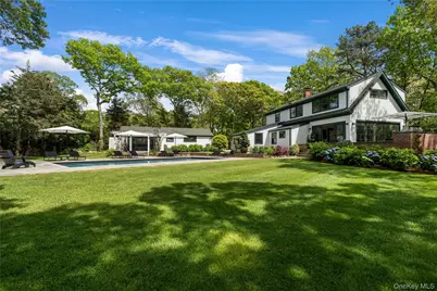 91 E Tiana Road, Hampton Bays, NY 11946 - Photo 10