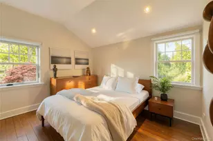 91 E Tiana Rd, Hampton Bays, NY 11946 - Photo 32