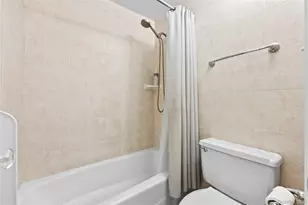 300 High Point Dr, Hartsdale, NY 10530 - Photo 16