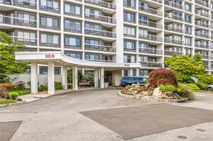 300 High Point Dr, Hartsdale, NY 10530 - Photo 2