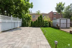 1020 E 213th St, Bronx, NY 10469 - Photo 32