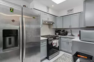 1020 E 213th St, Bronx, NY 10469 - Photo 18