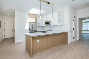 24 Lumber Rd, Roslyn, NY 11576 - Photo 2