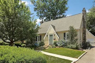 51 Stratford Road, Scarsdale, NY 10583 - Photo 1