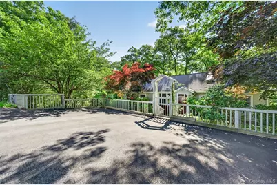 20 Blueberry Hill, Greenwood Lake, NY 10925 - Photo 2