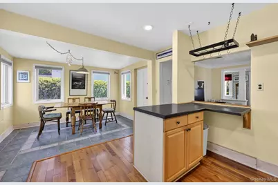 250 Rombout Avenue, Beacon, NY 12508 - Photo 12