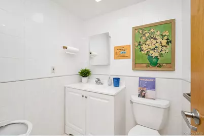 144-49 70th Avenue, Kew Gardens, NY 11367 - Photo 28