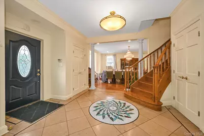 144-49 70th Avenue, Kew Gardens, NY 11367 - Photo 6