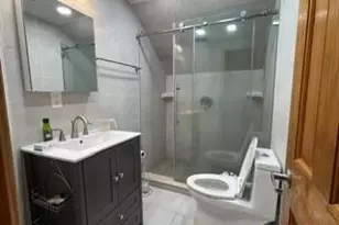 107 Hayward St, Yonkers, NY 10704 - Photo 6