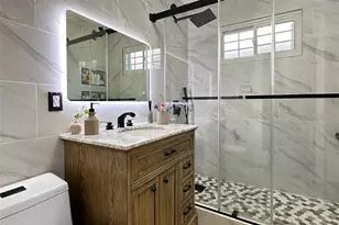 99-31 213th St, Queens Village, NY 11429 - Photo 20