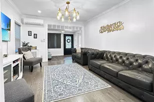 99-31 213th St, Queens Village, NY 11429 - Photo 4