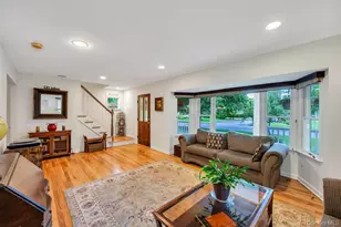 75 Elm Ave, Smithtown, NY 11787 - Photo 4