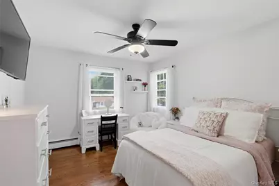 14 Julia Circle, East Setauket, NY 11733 - Photo 16