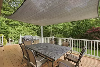 14 Julia Circle, East Setauket, NY 11733 - Photo 34