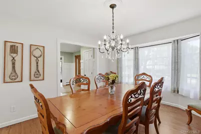 14 Julia Circle, East Setauket, NY 11733 - Photo 6