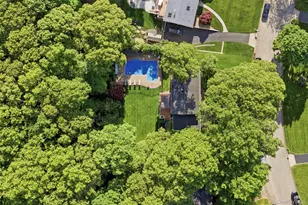 14 Julia Cir, East Setauket, NY 11733 - Photo 28