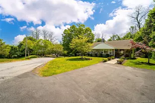 15 Maple Rd, Central Valley, NY 10917 - Photo 8
