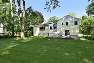 20 Kingston Rd, Scarsdale, NY 10583 - Photo 2