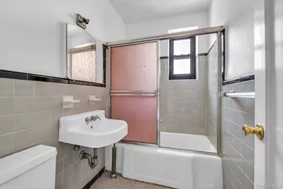 26-26 141st 141st #6-A, Flushing, NY 11354 - Photo 6