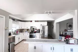 36 2nd Ave, East Rockaway, NY 11518 - Photo 4