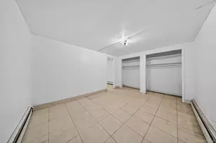 76-14 69th Rd, Middle Village, NY 11379 - Photo 20