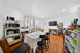 76-14 69th Rd, Middle Village, NY 11379 - Photo 4