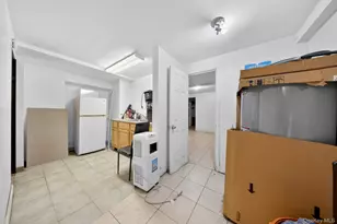 76-14 69th Rd, Middle Village, NY 11379 - Photo 22