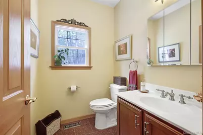 30 Whitney Drive, Woodstock, NY 12498 - Photo 10