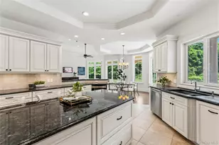 1960 Midlane S, Syosset, NY 11791 - Photo 18
