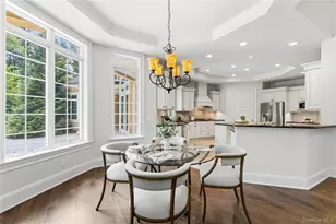 1960 Midlane S, Syosset, NY 11791 - Photo 20