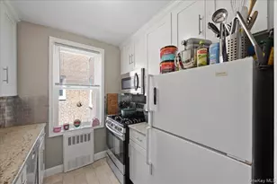 625 Gramatan Ave, Mount Vernon, NY 10552 - Photo 12
