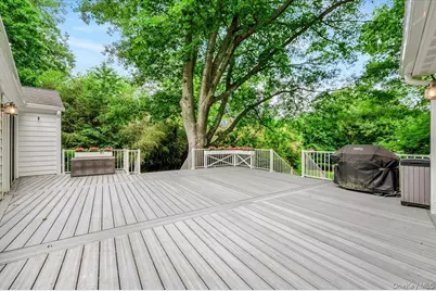4 Lower Drive, Huntington, NY 11743 - Photo 30